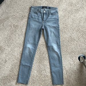 Light gray denim Lucky Brand denim skinny jean, unfinished hem